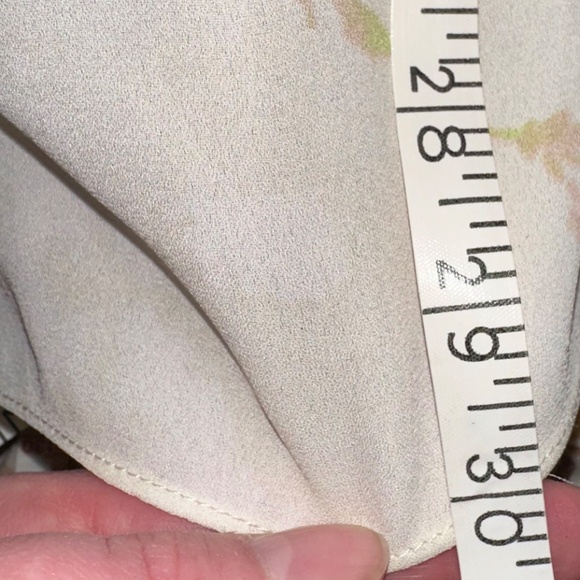 Rose & Olive 3XL White Floral Blouse NWT - Picture 12 of 12